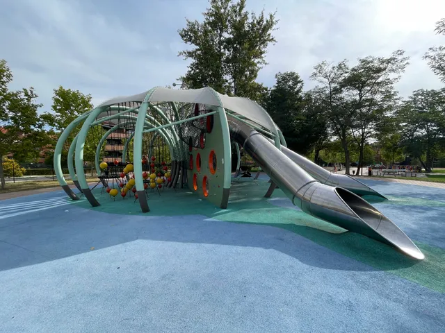 Miguel hernandez Park