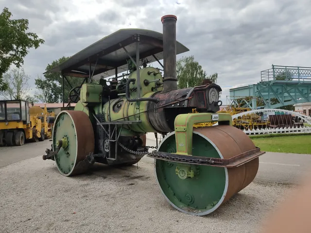 Public Road Exhibition