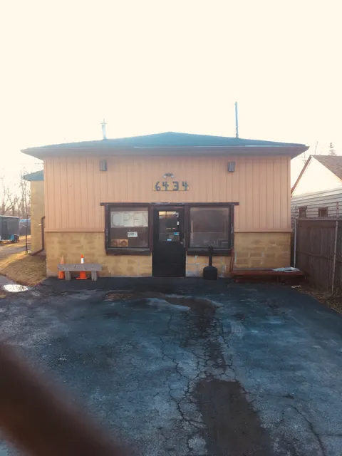 Jerry's Upholstery Shop