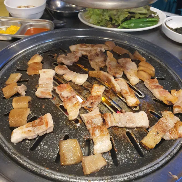 마당쇠껍데기와소금구이