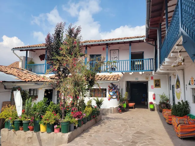 La Estacion San Pedro