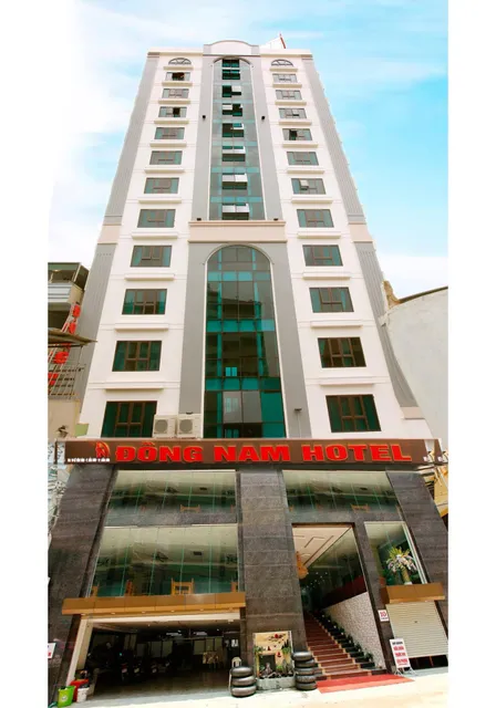Đông Nam Hotel