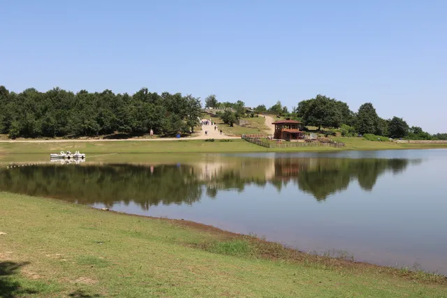 دریاچه سقالکسار