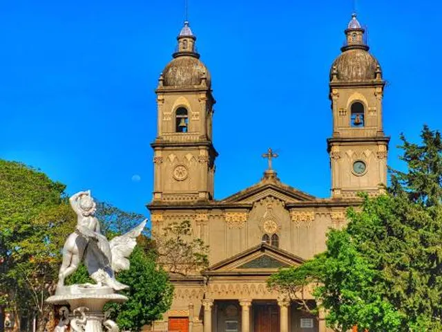 Plaza de los Treinta y Tres Orientales