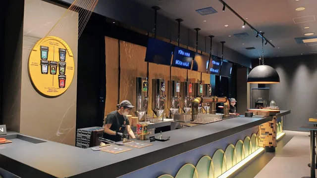 よなよなムーンウォーク