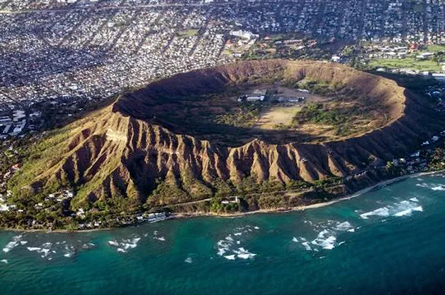 Diamond Head Loop walk