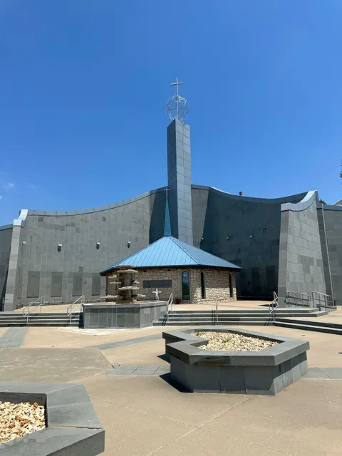 Shrine Of The Holy Spirit