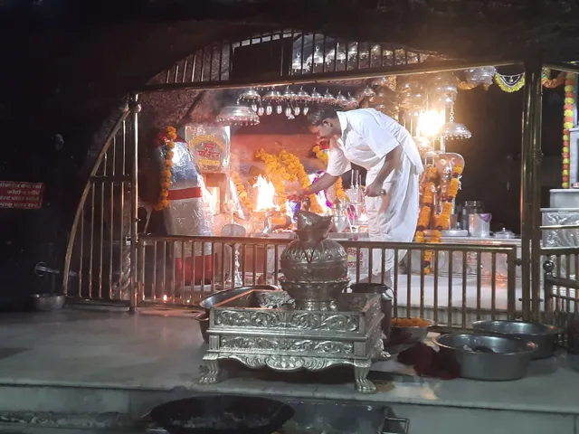 Sri Sonana Khetlaji Navi Dham