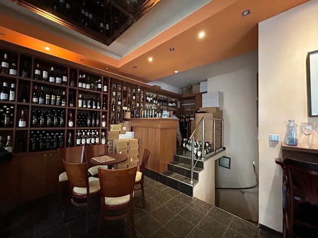 Grand Cru Wine Gallery