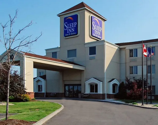 Sleep Inn & Suites Buffalo Airport