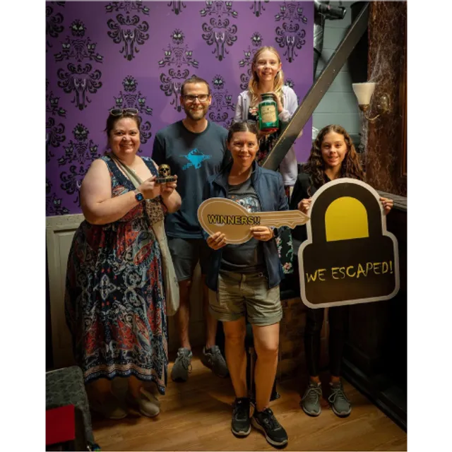 AXESCAPE ROOM/ Escape Room