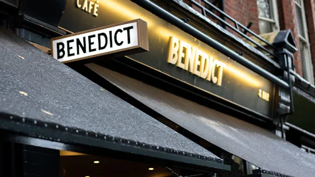 Cafe Benedict