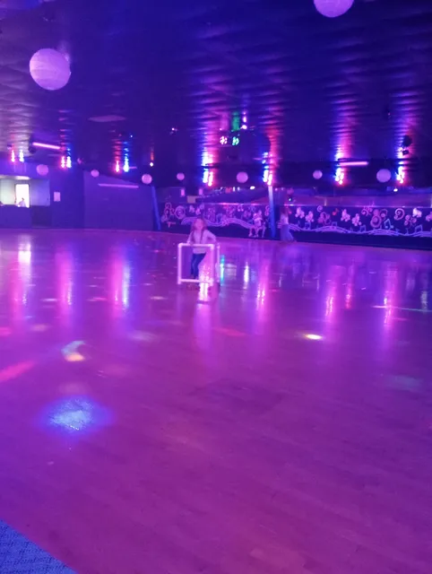 Pryor Creek Rolling And Entertainment