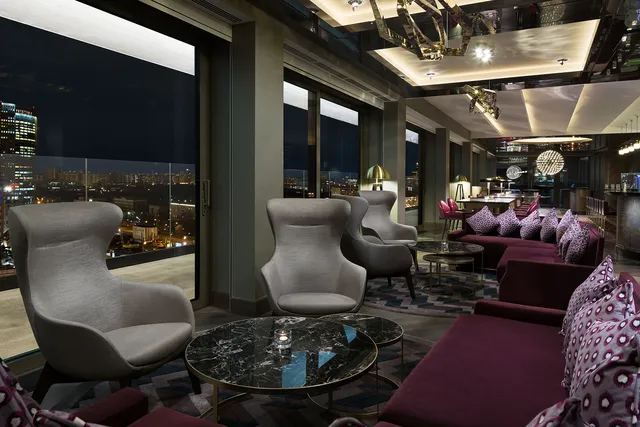 Oriental Cocktail Bar