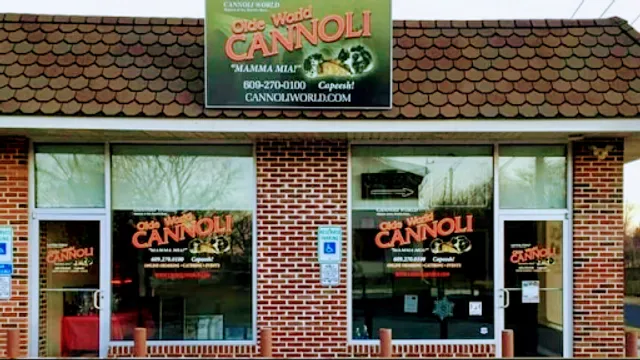 Cannoli World