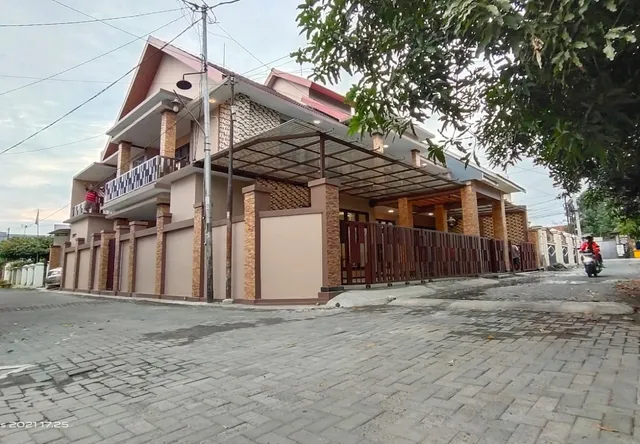 Wisma Selma Garuda (Villa & Kost Putri Eksklusif)