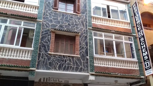 RÉSIDENCE EL SCHEMS