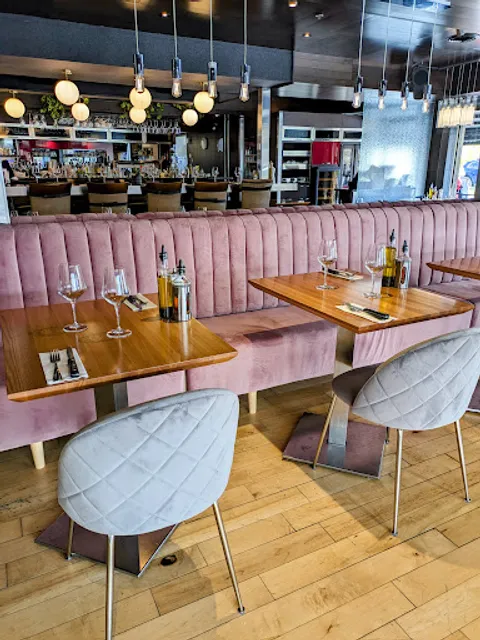 Restaurant La Piazzetta Saint-Lambert