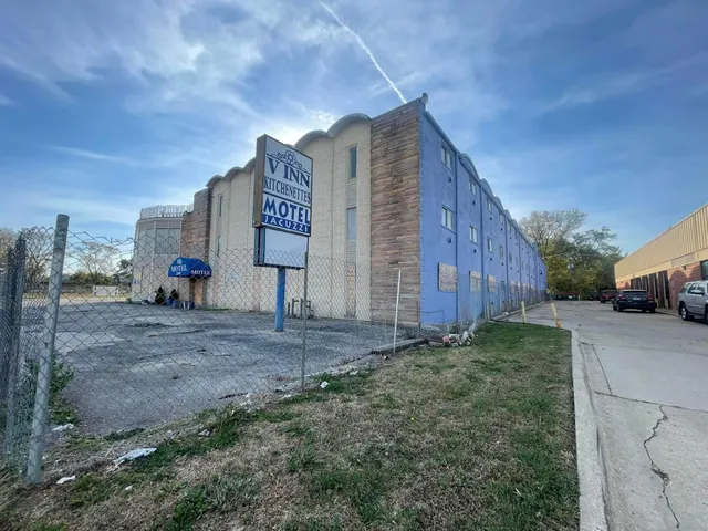 V INN (kitchenettes)