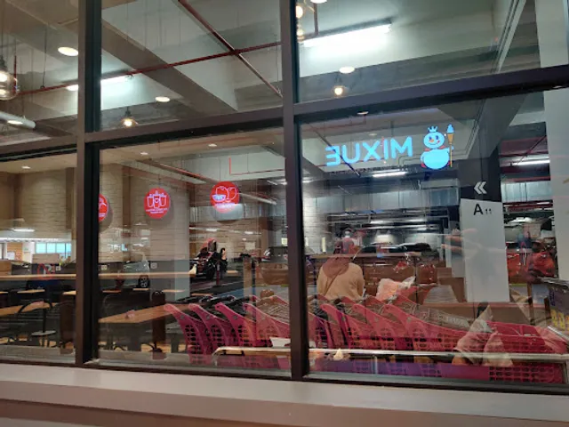 Mixue 蜜雪冰城 • ÆON Maluri