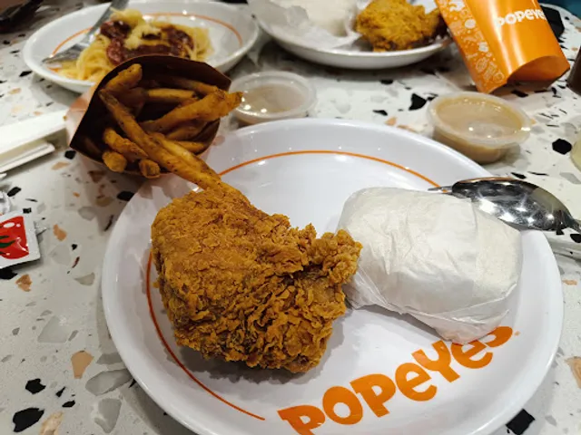 Popeyes Chicken - Newport
