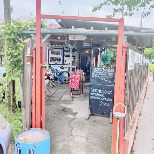 Marhajó Kézműves Hamburgerező🍔❤️