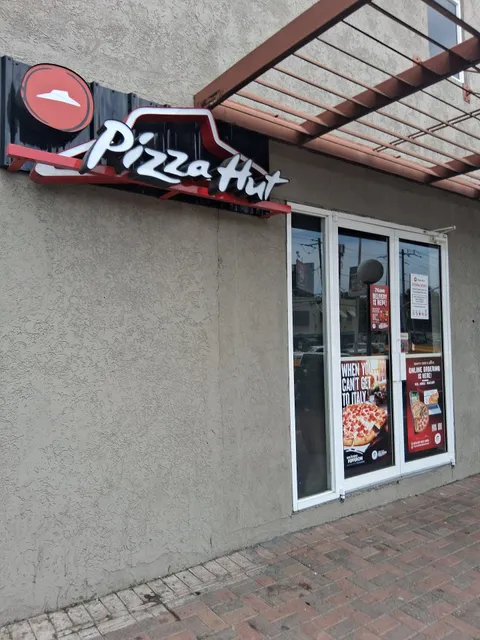 Pizza Hut Barbican Jamaica