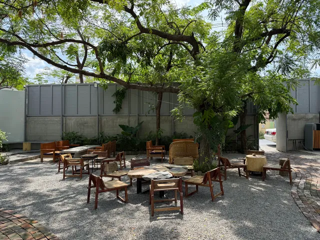 Because Coffee Hub 因为