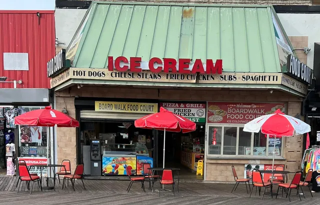 Boardwalk Foodcourt