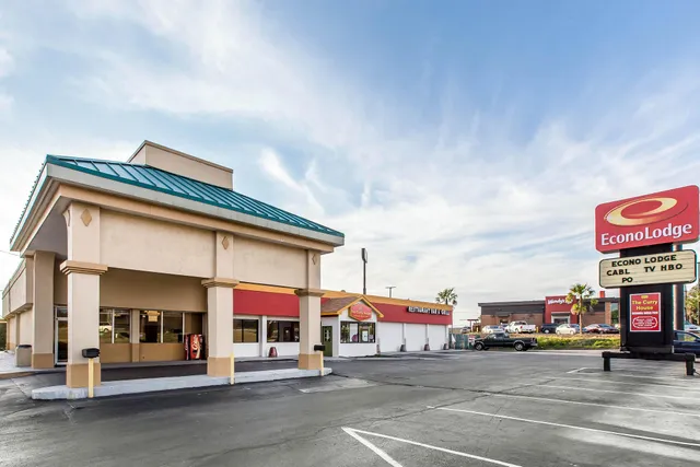 Econo Lodge Calhoun South