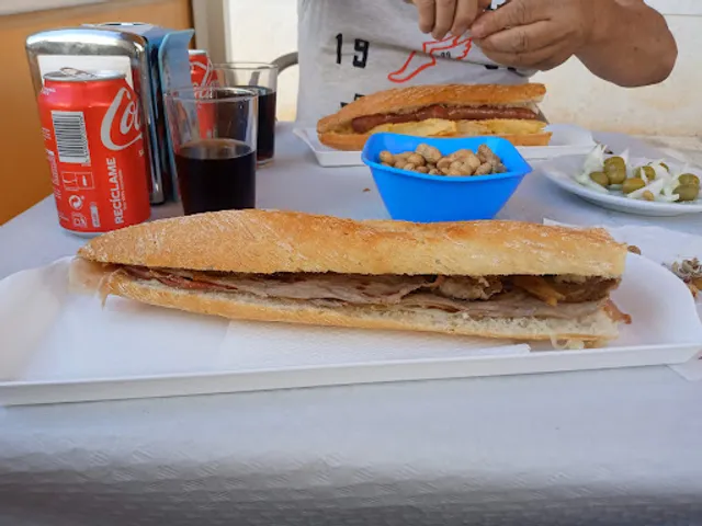 Bar De Pass Cafeteria