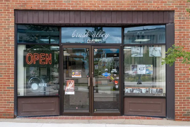 Brush Alley Skateshop