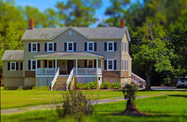 Foster's Bethel Beach Inn Bed and Breakfast