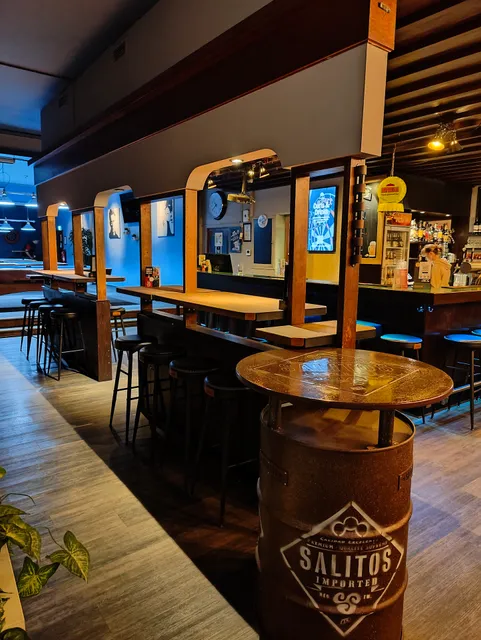 Manhattan Sportsbar Dortmund Billard | Dart | Bar