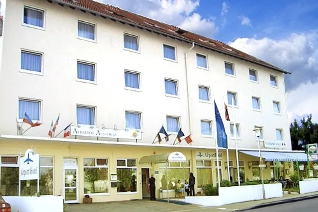 Galeria Airport Hotel