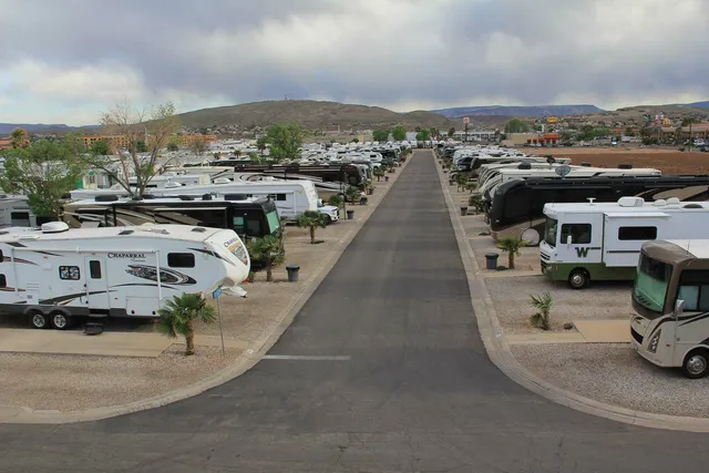 McArthur's Temple View RV Resort