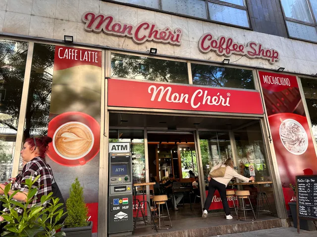 Mon Chéri Coffee Shop Budapest