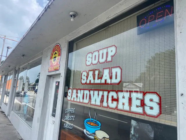 Cafe Trolley Deli & Dawgs