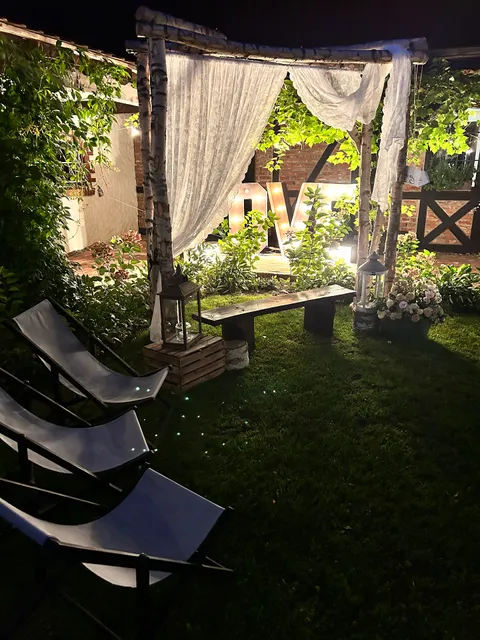 Dworek na Błotach – Wesela | Eventy | Noclegi