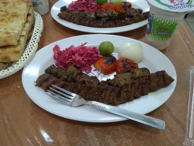 کبابی ماهان