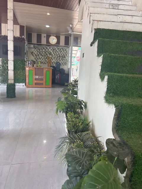 Sunshine Hill Resorts