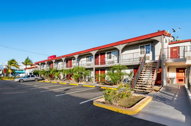 Red Roof Inn Los Angeles – Bellflower