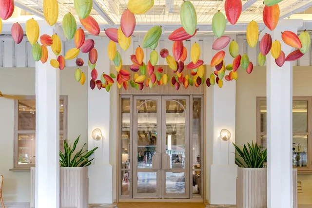 Mr. Bucket Chocolaterie - Dempsey Factory