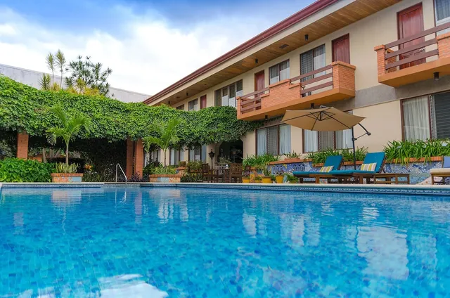 La Sabana Hotel, Suites and Apartments