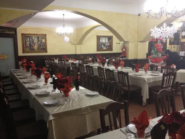 La Corte Trattoria & Pizzeria Bakery