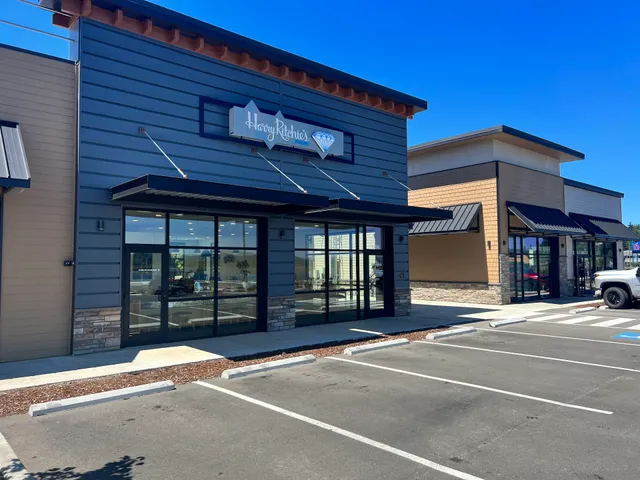 Harry Ritchie's Jewelers Coos Bay