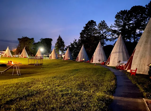 Wigwam Village No. 2
