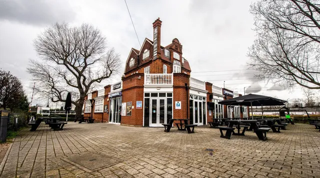 Connaught House Hotel (Excel)