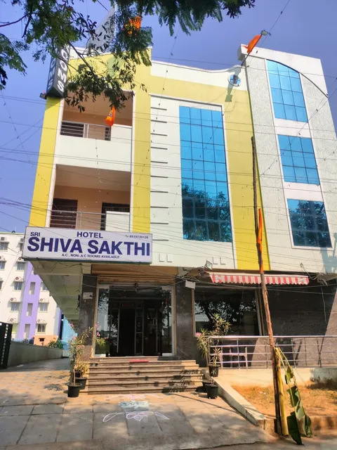 Hotel Sri Shiva Shakti