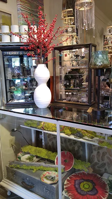 Fleur De Lis Country Living